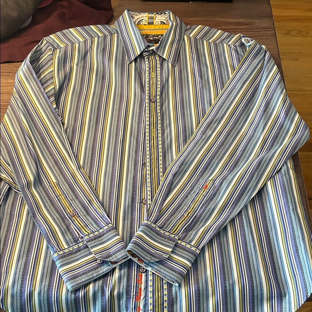 Men’s Striped Button Down